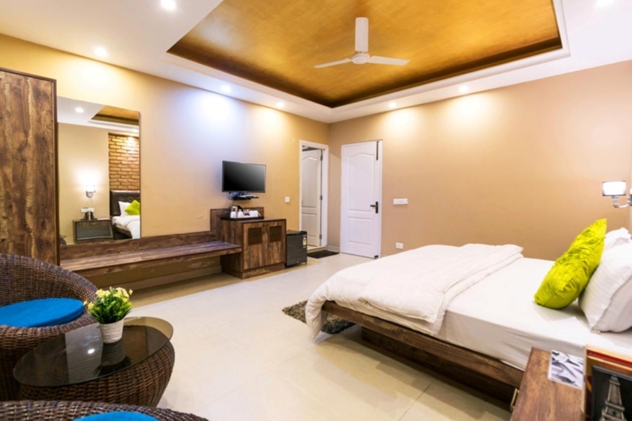 Nirvana Lodge And Lounge Mussoorie Exterior photo